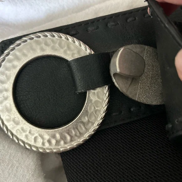 Elastic and heavy metals belt - Picture 5 of 8